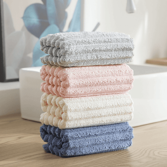 ✨ Soft-Absorb Fluffy Glow Towel – Gentle, Cozy & Ultra-Absorbent ✨
