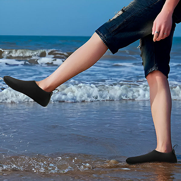 Non-slip water shoes